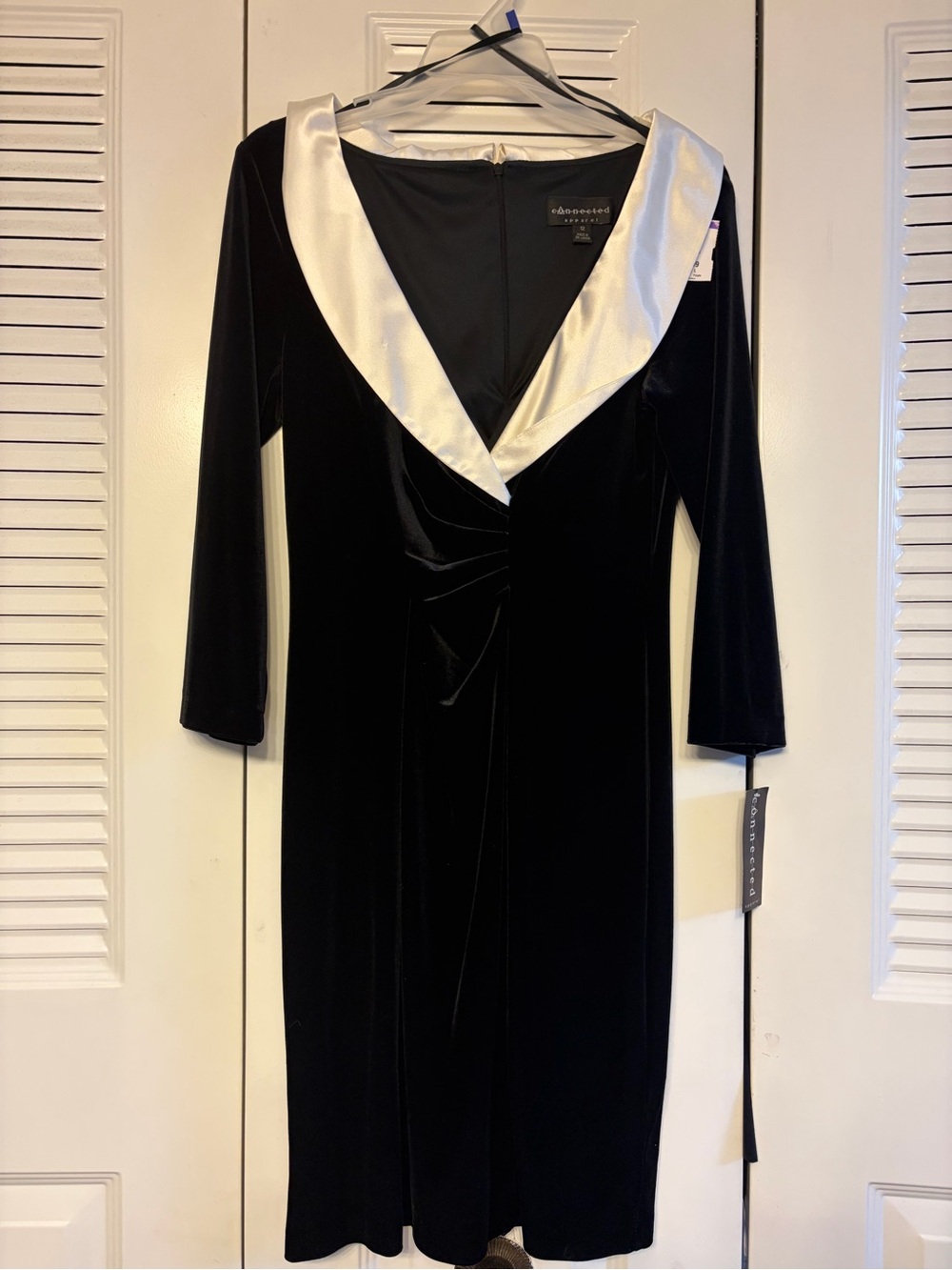 connected apparel Black Velvet Long-Sleeve Dress with White Satin Collar